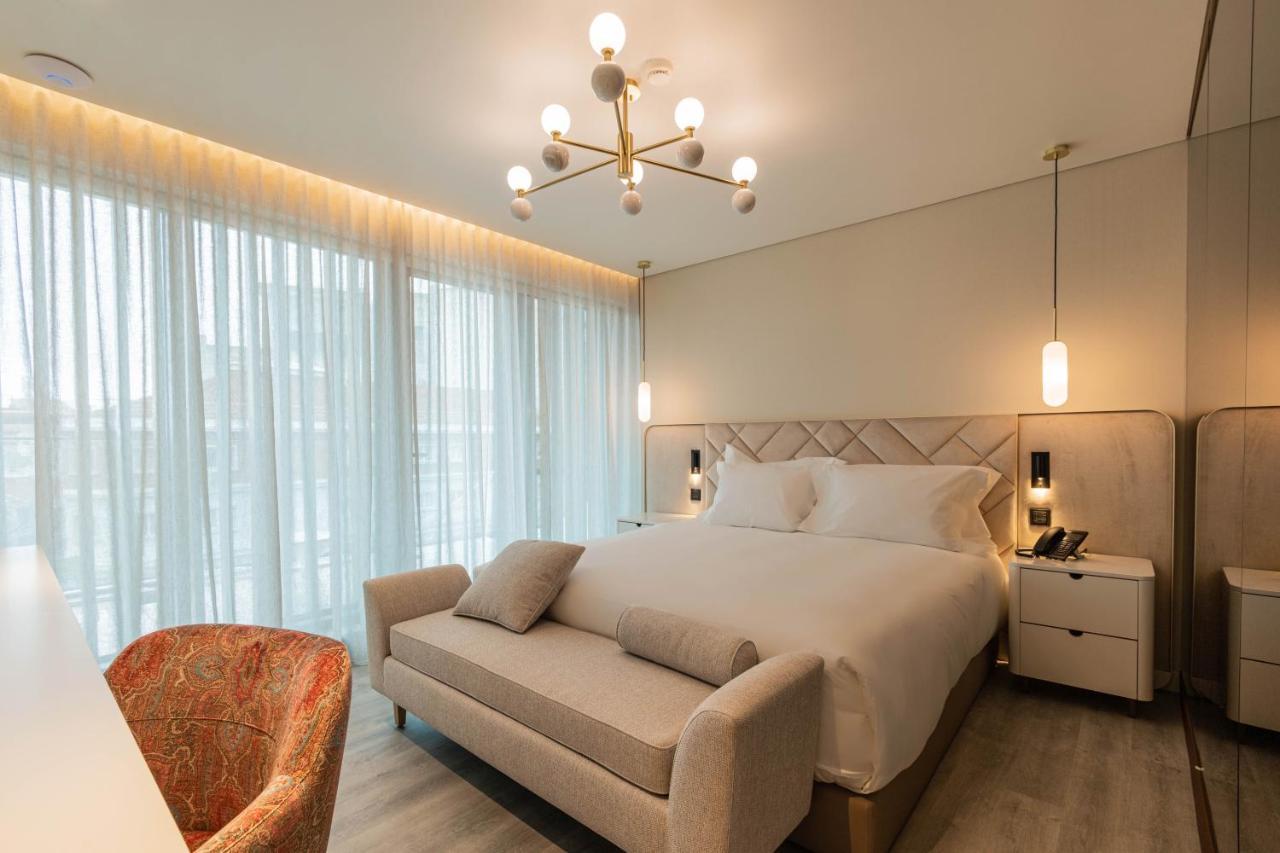 Luster Hotel Лиссабон Экстерьер фото